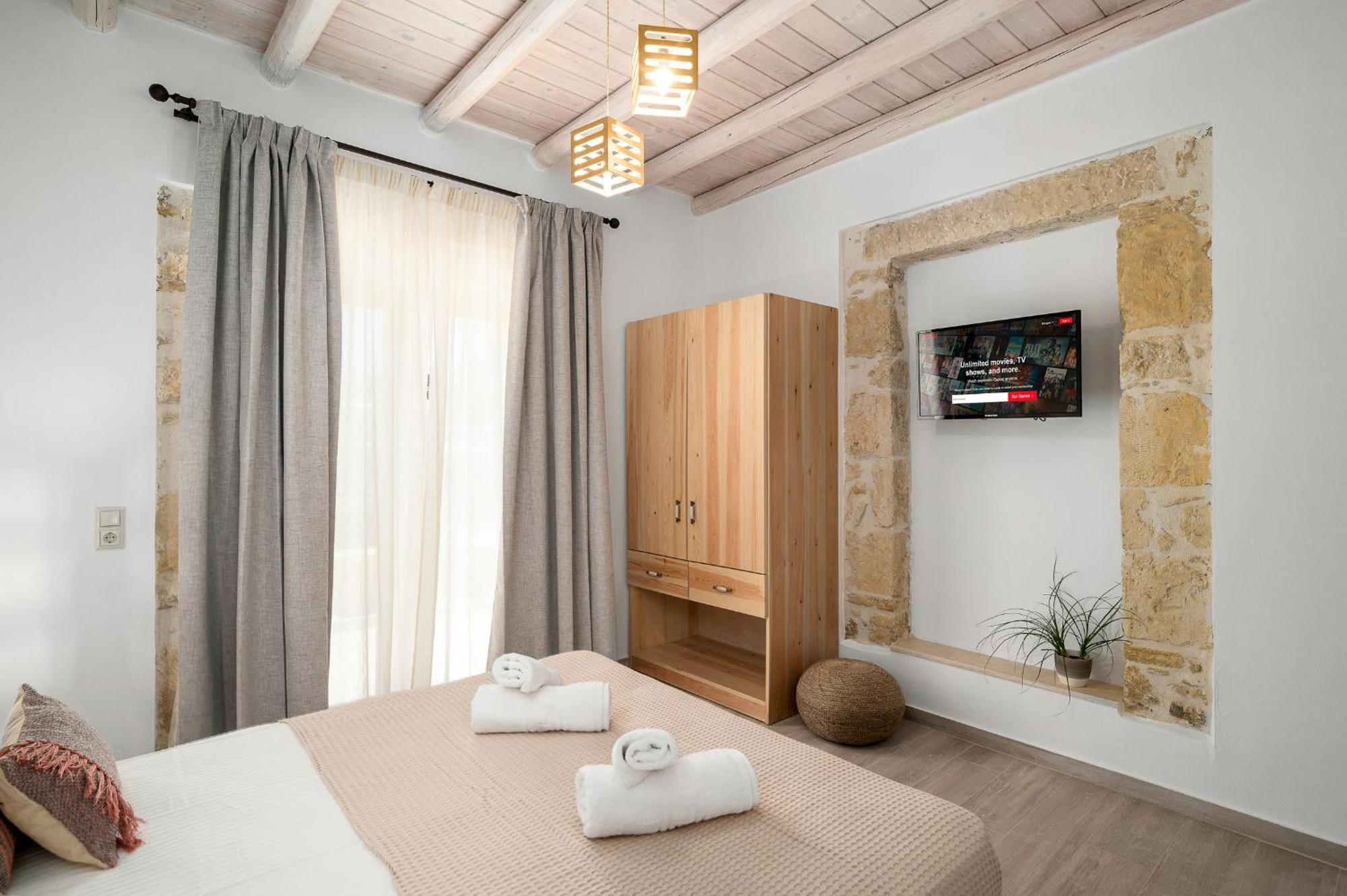 Papadia Luxury Apartments Pitsidia Ngoại thất bức ảnh